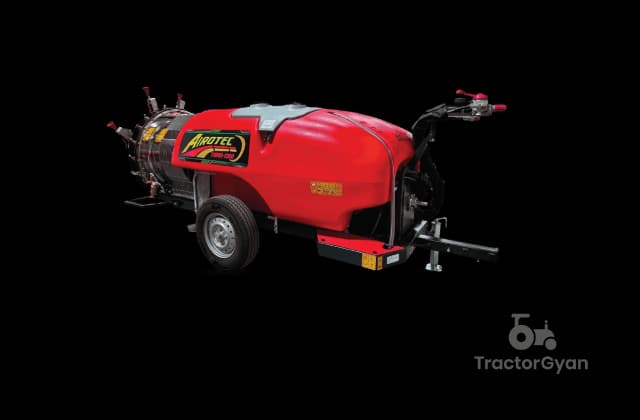 Mahindra Airotec Turbo 600 Sprayer (1)