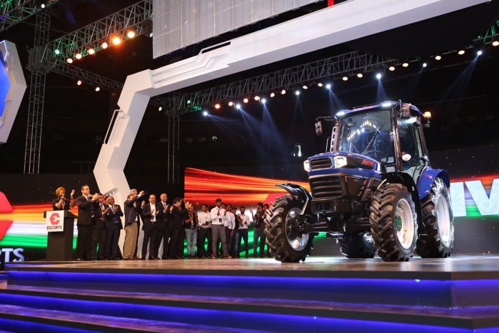 Escorts ला सकता है कल इंडिया का पहला हाइब्रिड कॉन्सेप्ट ट्रैक्टर, Esclusive 2019 में! image