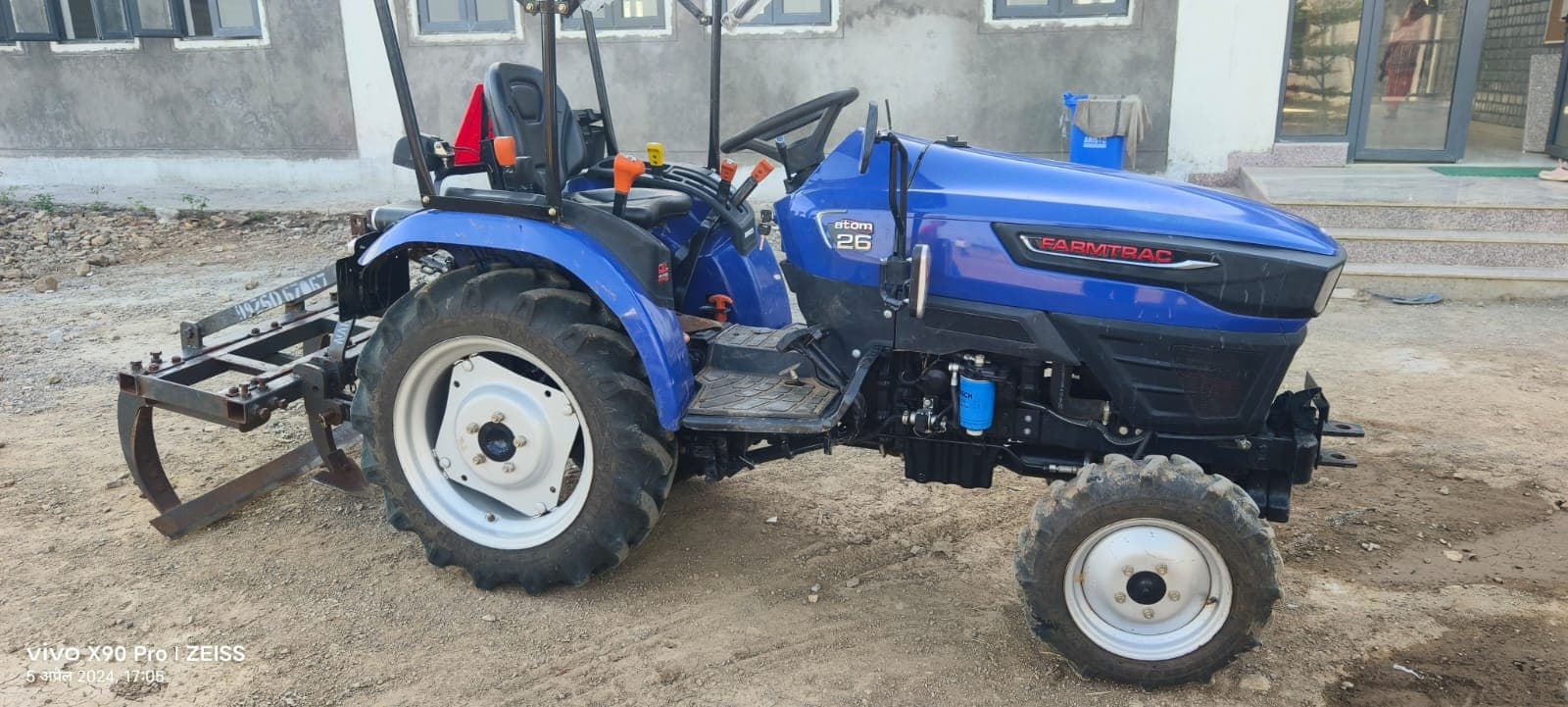 Farmtrac Atom 26