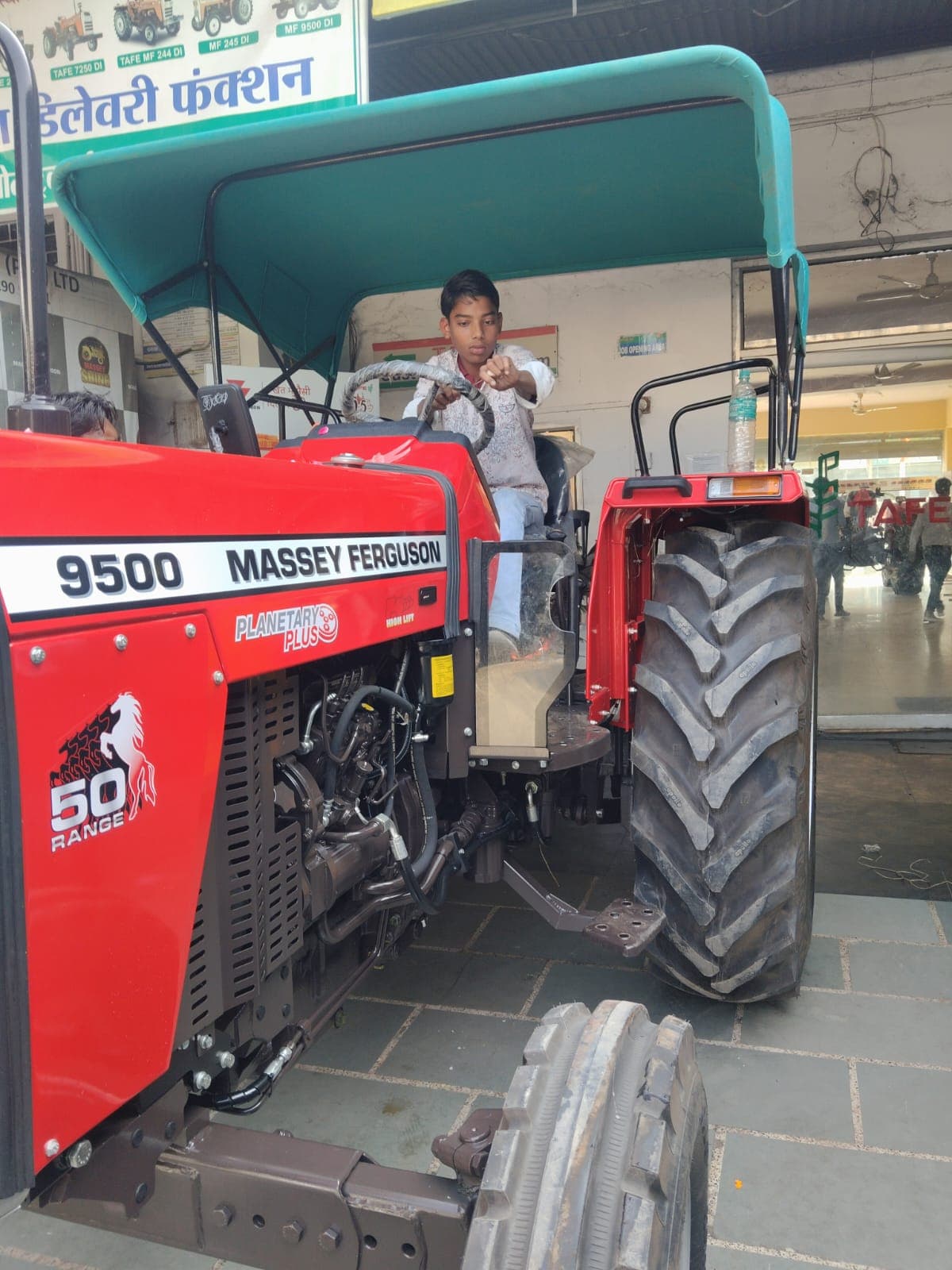 Massey ferguson 9500 2WD (58 HP)